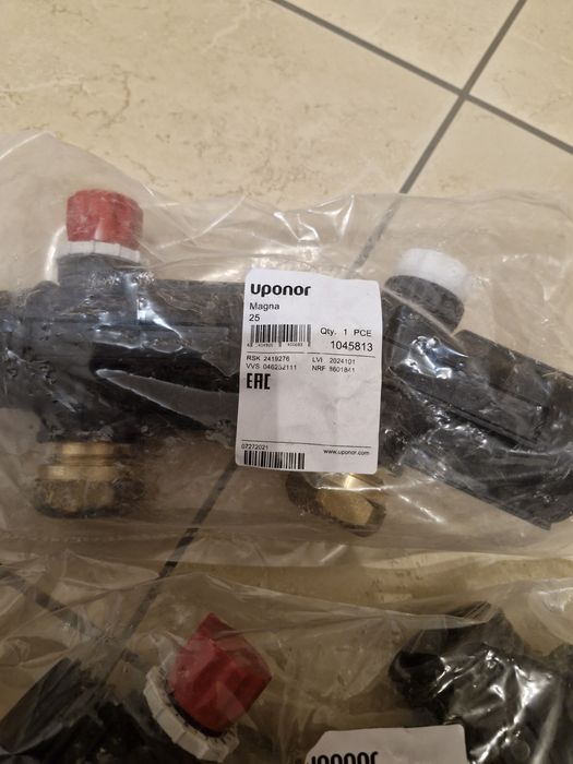 Uponor magna 25.