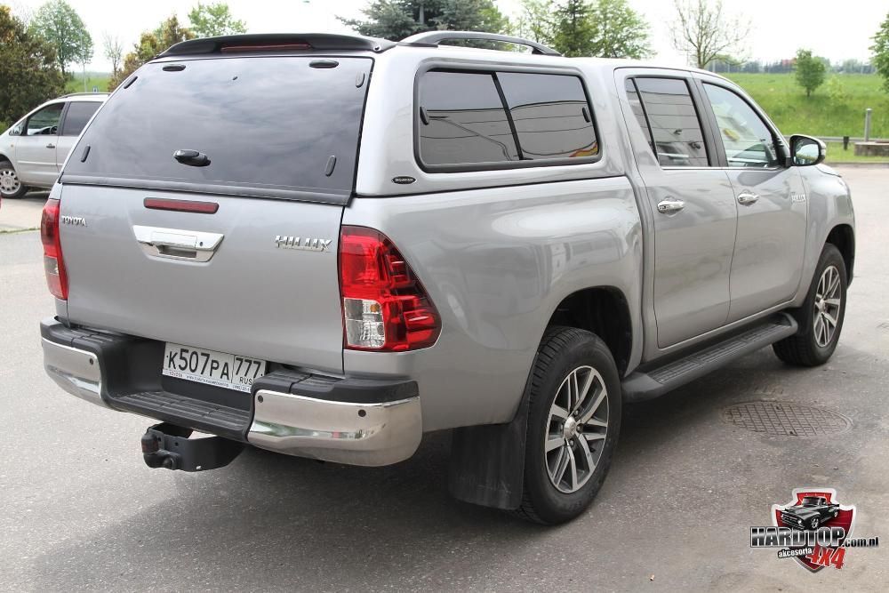 Nowa zabudowa do Toyoty Hilux 2016 lift CARRYBOY