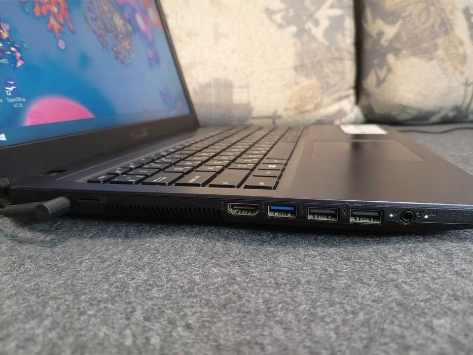 15.6",СeleronN4000,4GBDDR4,1ТБHDD,UHD600 1GB,ноутбук ASUS VivoBook