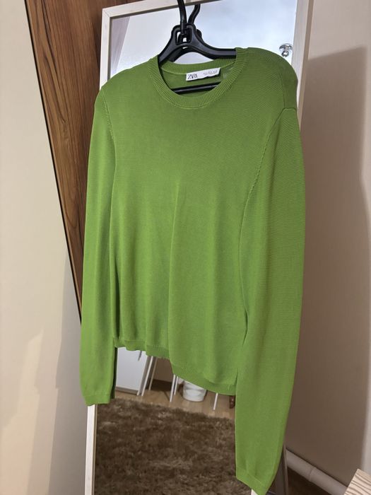 Зелений светр Zara, розмір s.
