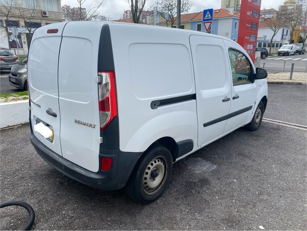 Kangoo maxi 3 lugares c/AC