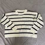 Camisola de malha às riscas
