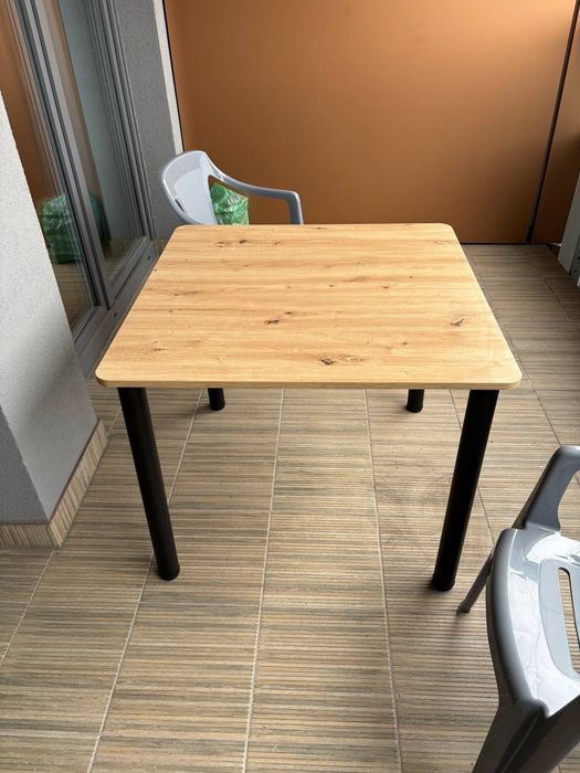 Stół Rozmiar 90x90