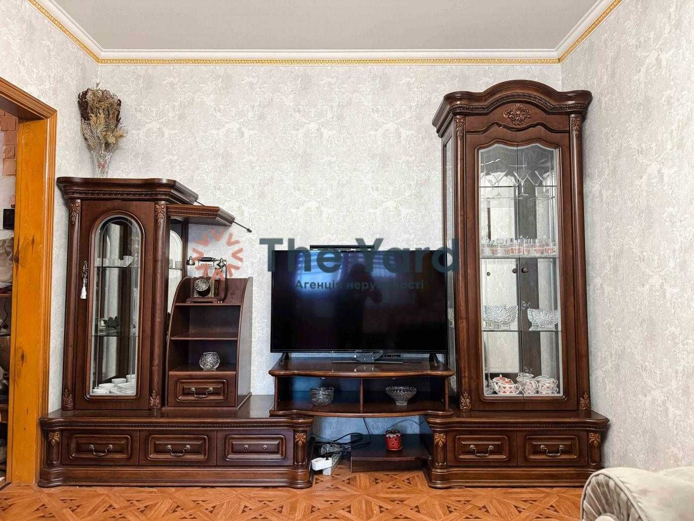 Продаж 2кім.кв.Вул.Ревуцького 4.Харківське шосе.Дарницький Район