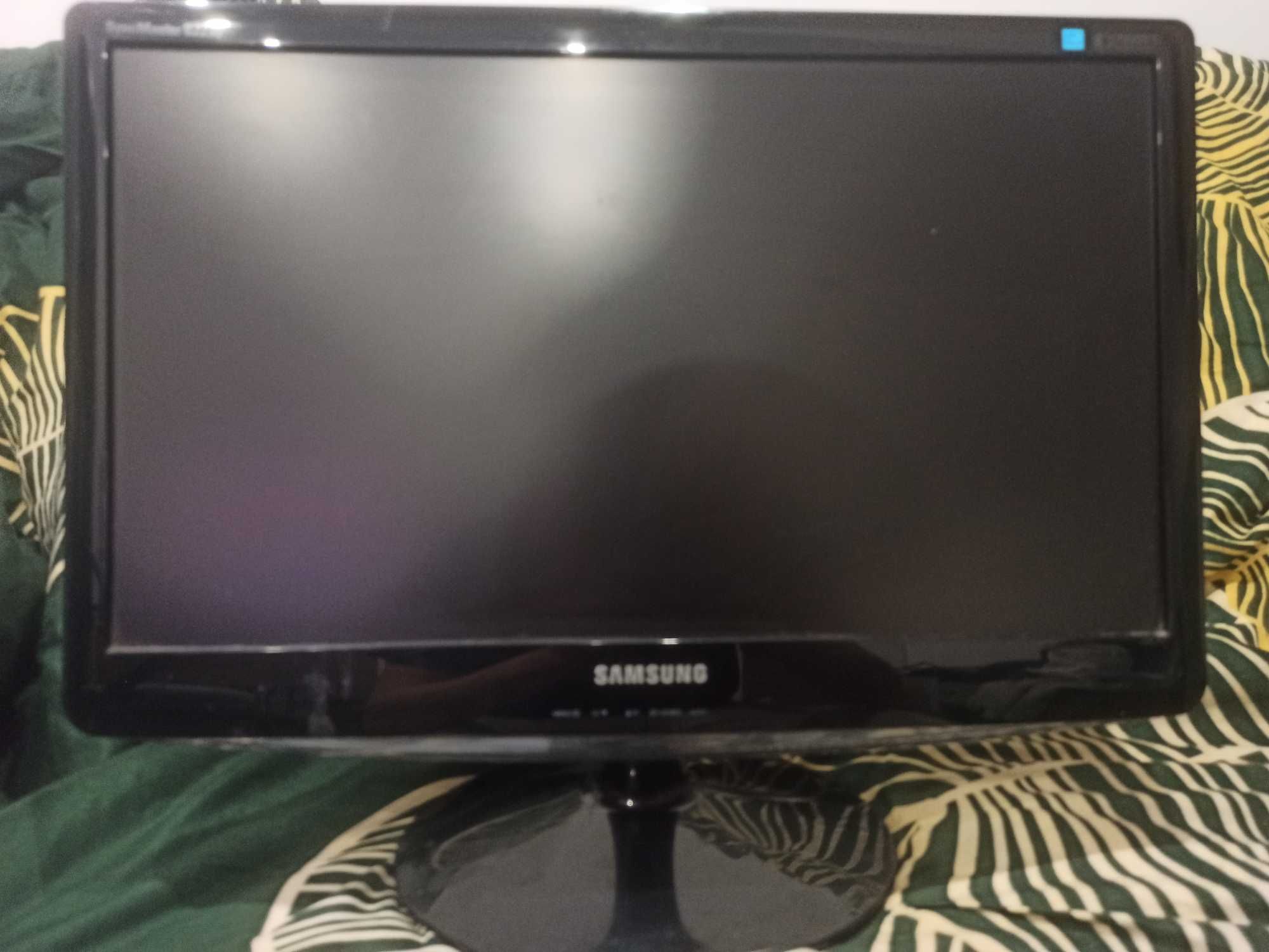 Monitor SAMSUNG B2230N