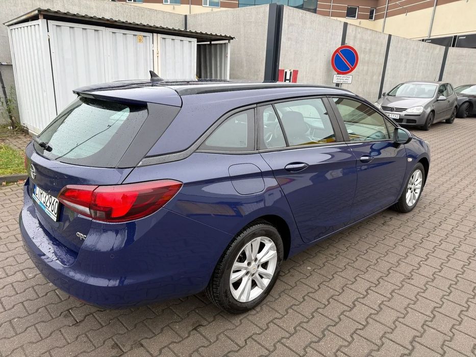 Opel Astra Opel Astra Sport Tourer (2017)