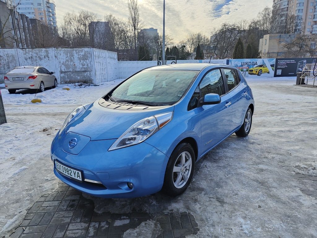 Nissan leaf 2013 Рест 11/12