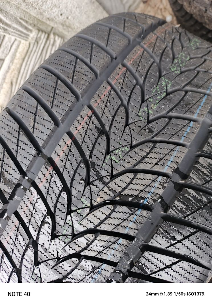 Nowe opony zimowe 295/35/21 Imperial 24r