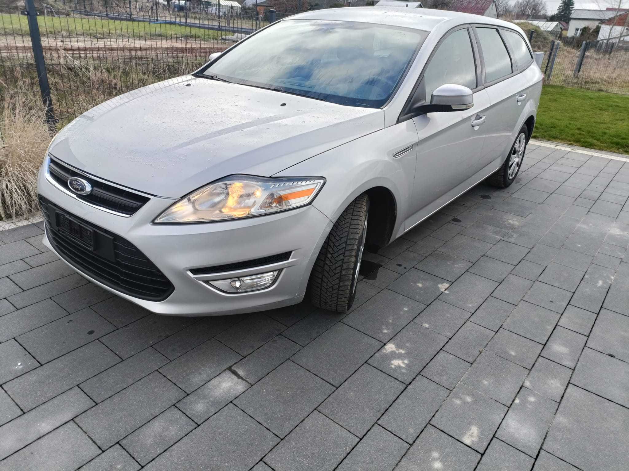 Ford Mondeo Kombi 1.6 Eco Boost 160 KM bezwypadkowy