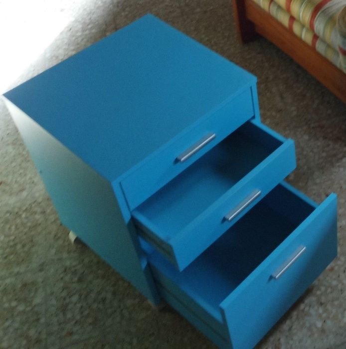 Sofá 1 lugar em madeira maciça Cerne + mesa + cómoda