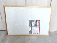 Biała tablica suchościeralna 60x40cm w naturalnej ramie drewnianej