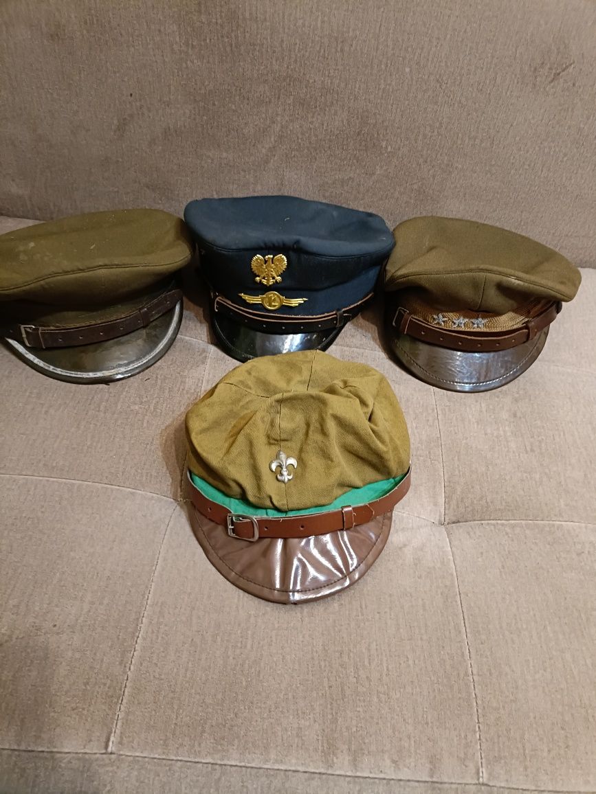 4 czapki PRL wojsko harcerstwo