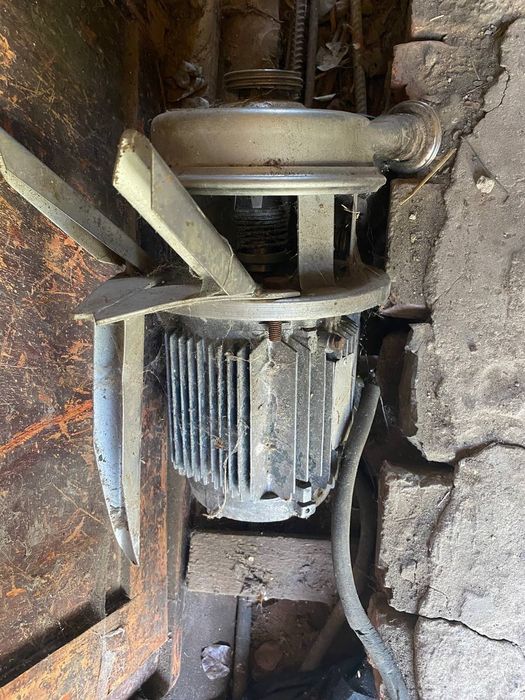 Продам бочку для охлаждения молока