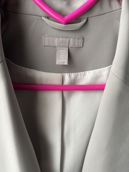 Продам пиджак H&M. Одягнут один раз