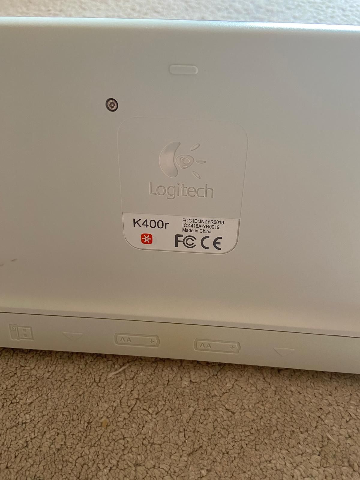 Teclado logitech k400