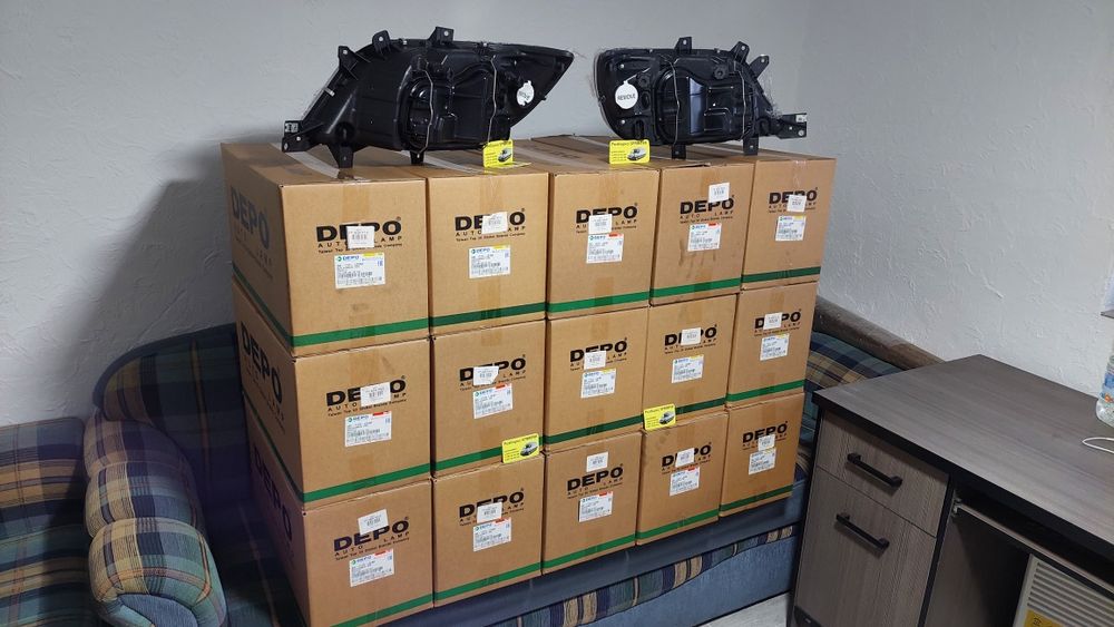 Передние фары depo с противотуманкой Mercesedes Sprinter cdi w903