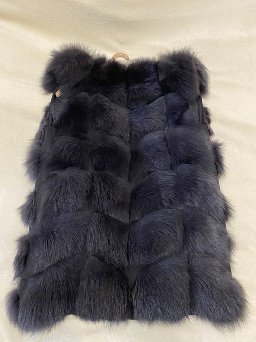 Меховая жилетка состояние хорошее