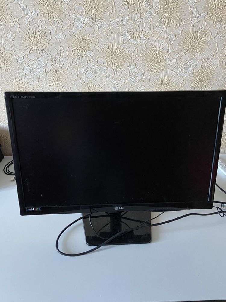 Продам монитор LG