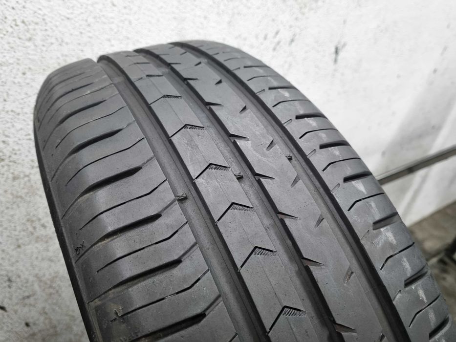 205/65/15 94V Continental ContiPremiumCOntact 5 D.4915