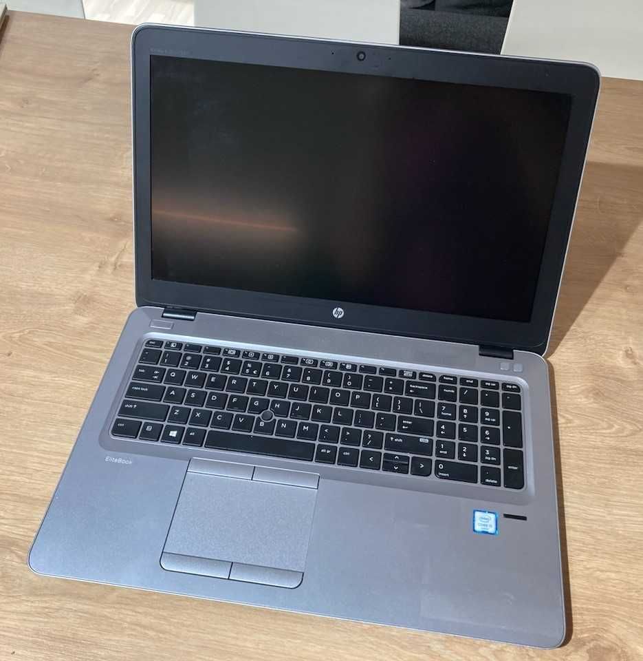 Laptop HP ELITEBOOK 15,6" Intel Core i5 8 GB / 256 GB srebrny
