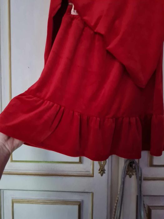 Komplet czerwony welur, nowy z metką.