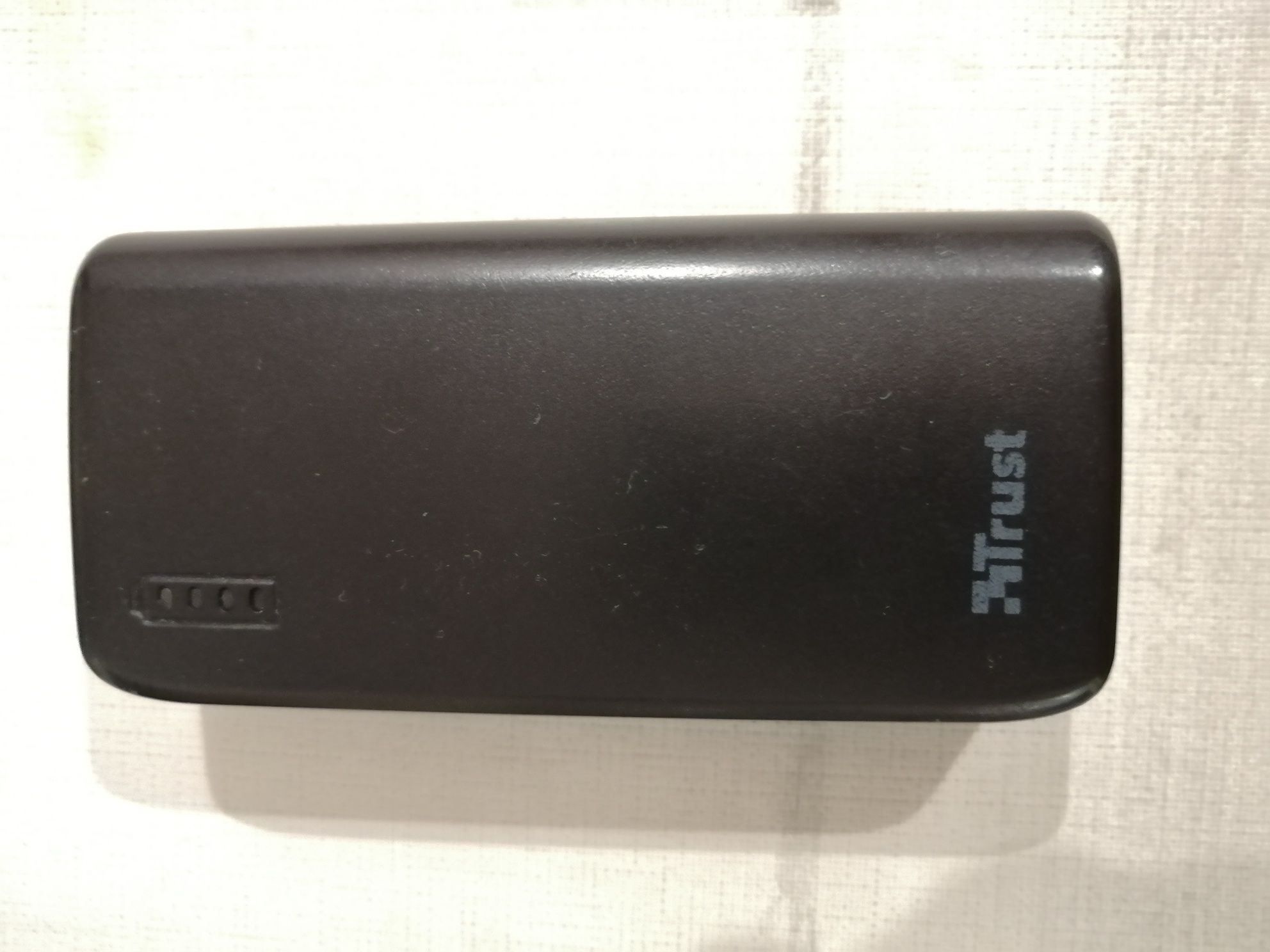 Trust Urban Powerbank 4400 mAh - 1 USB - 1 Micro USB