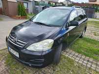 Toyota Avensis Verso 2.0 benzyna 7 os. 2004r