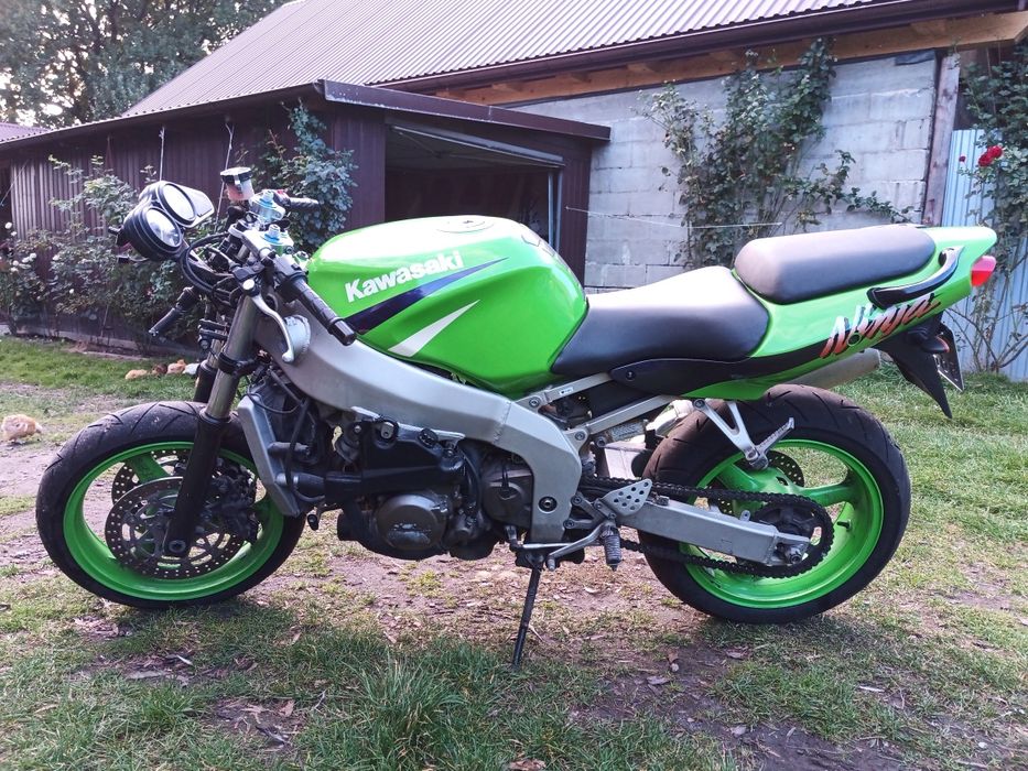 Kawasaki Ninja 600 ZX6R 1999r projekt