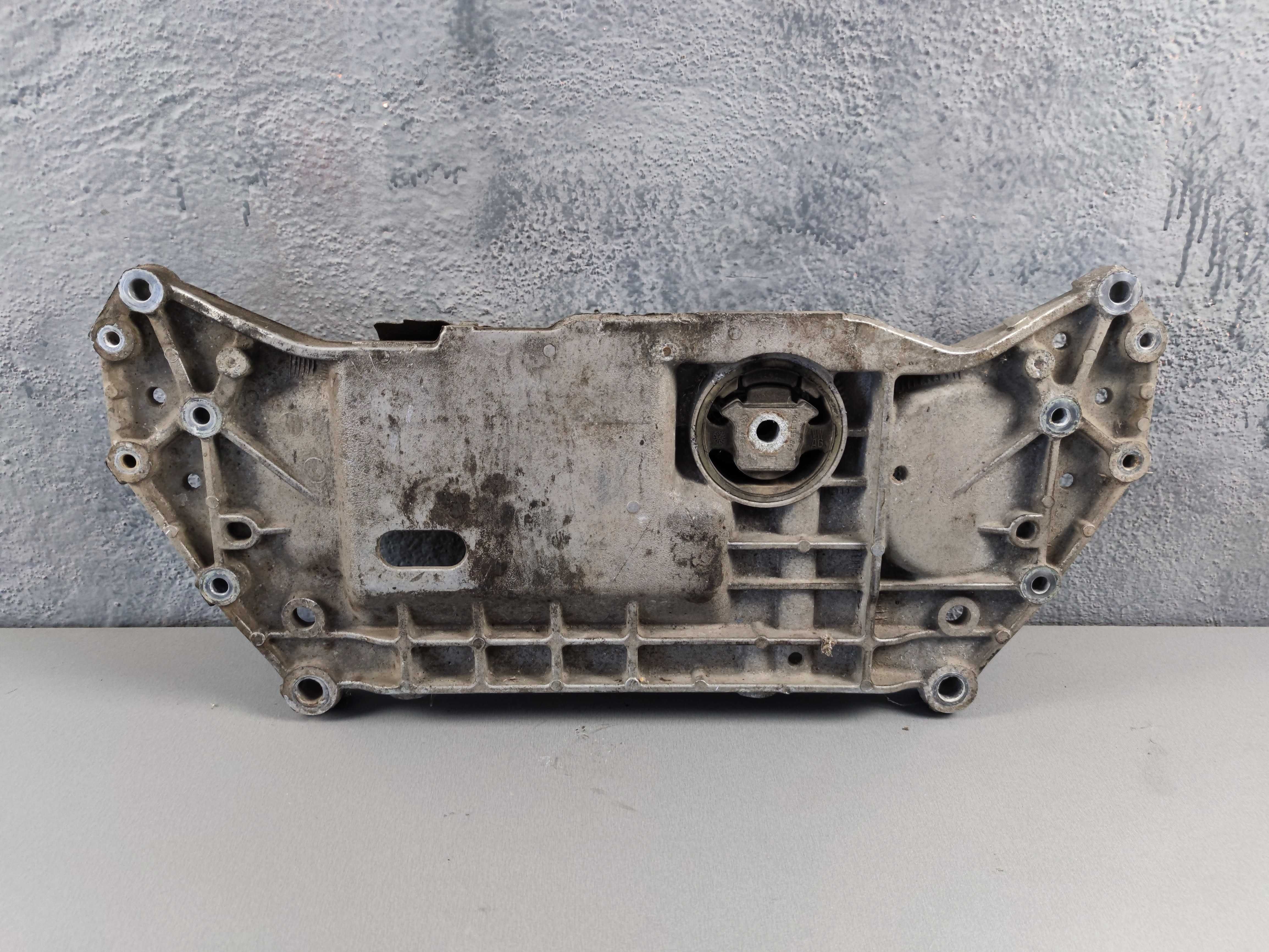 Подрамник передняя балка SKODA OCTAVIA A5 2004-2009 1K0199369G