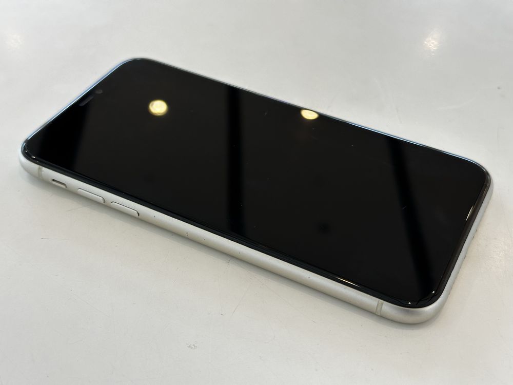 Apple iPhone 11 128GB Biały/White - używany