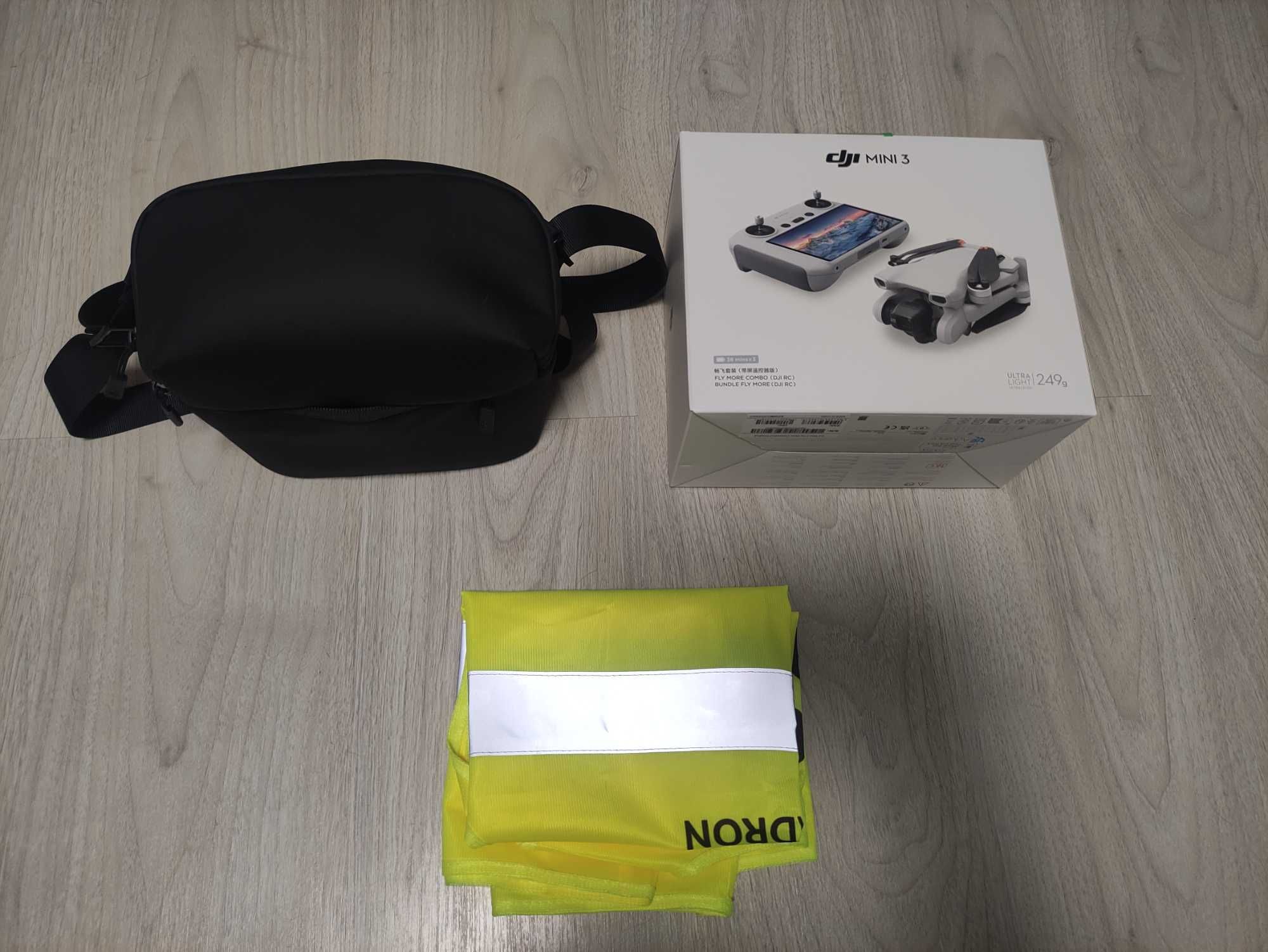 Dron DJI Mini 3 Fly More Combo (RC2) + dodatkowe akcesoria