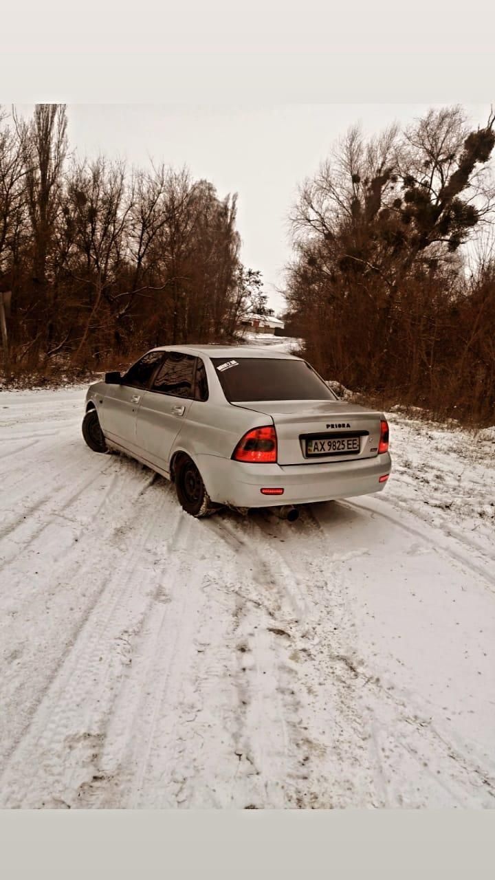 Продам задній бампер пріора