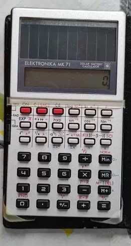Kolekcjonerski kalkulator naukowy elektronika MK71