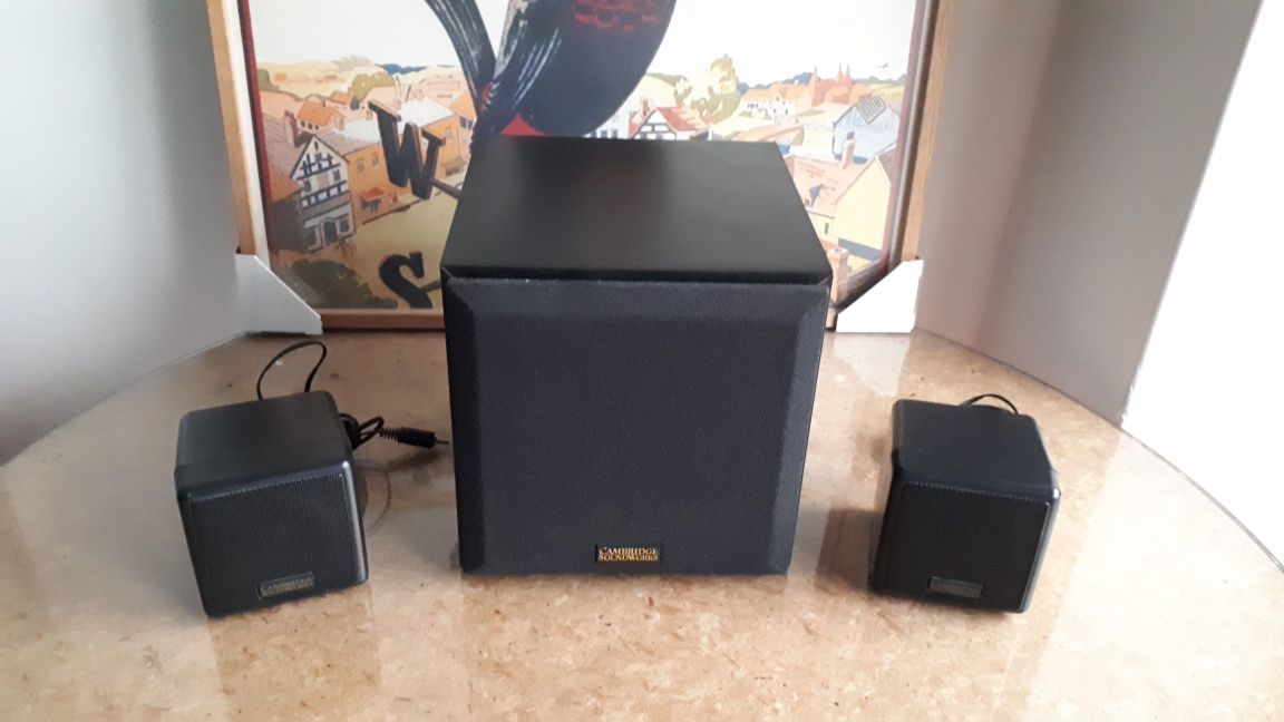 Colunas Cambridge Soundworks SW320 2.1 (excelente definição)