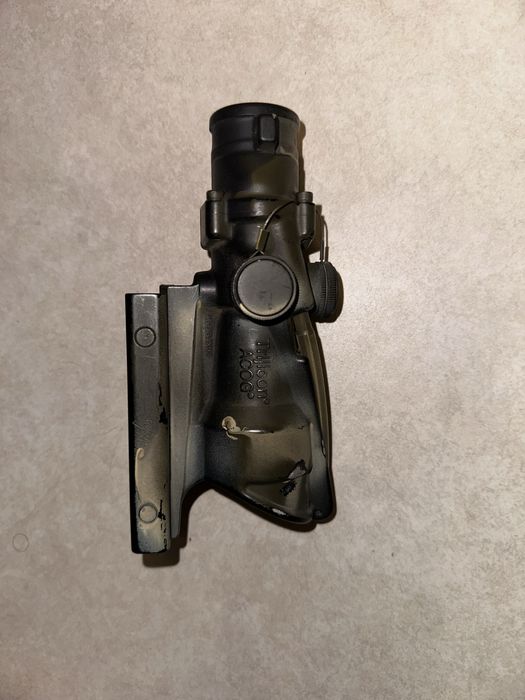 Каліматорний приціл Trijicon ACOG 4x32