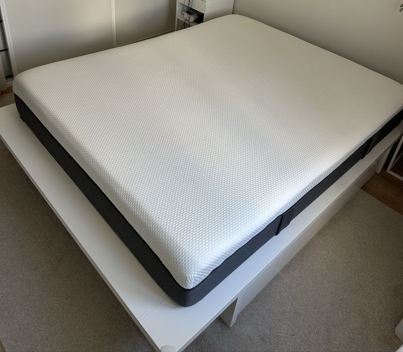 Cama de Casal Madeira - Branca