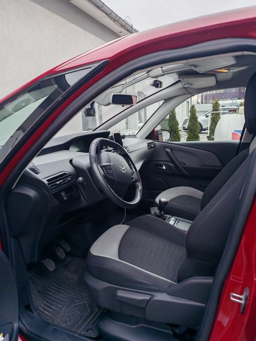 Sprzedam Citroena C4 Picasso.