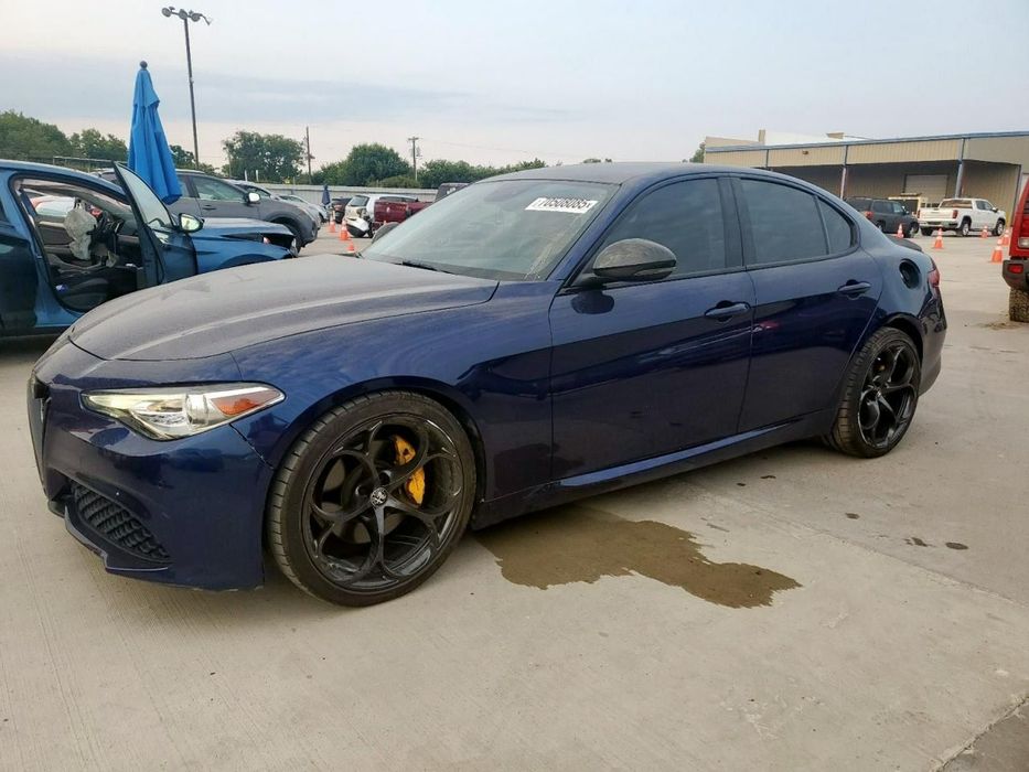 Alfa Romeo Giulia Auta z USA - Zapytaj o więcej ofert!