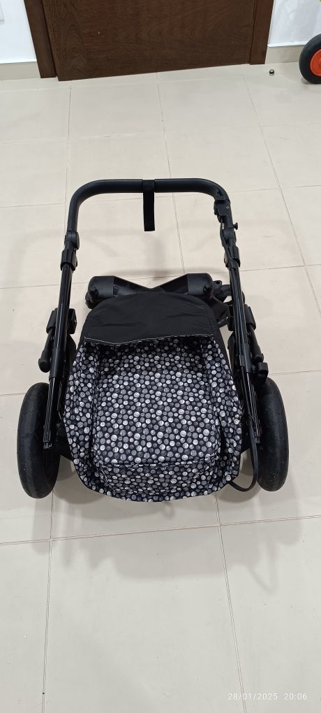 Carrinho bebê Neo concord trio