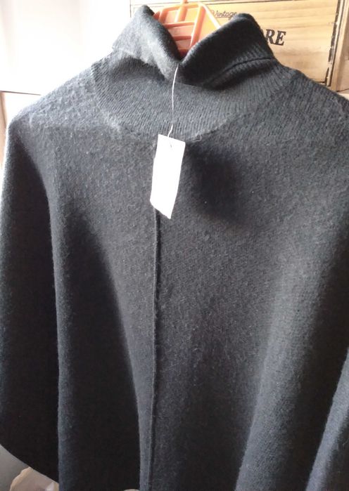 Ponczo, narzutka z golfem oversize