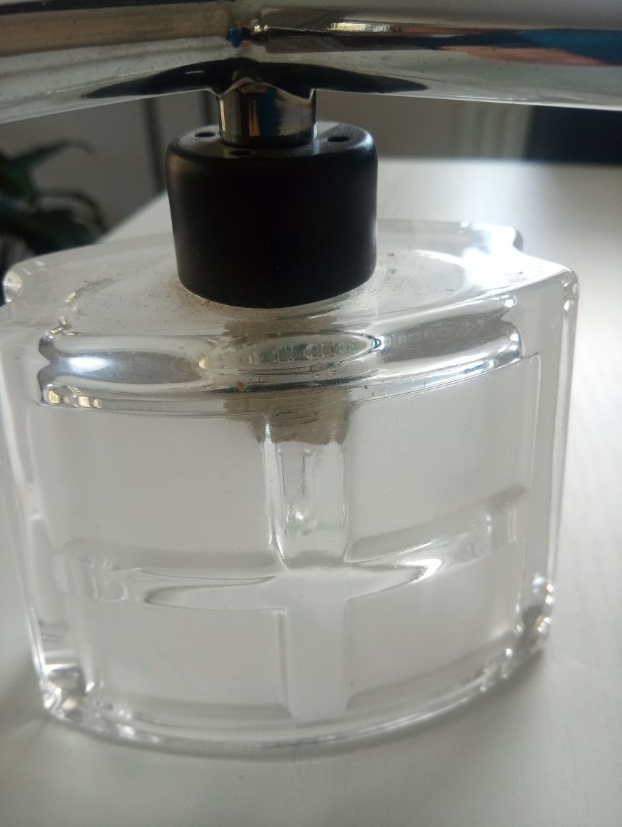 Lampa z dwoma kloszami