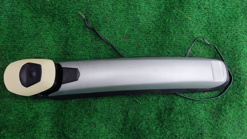Lampa przednia Gazelle na Dynamo