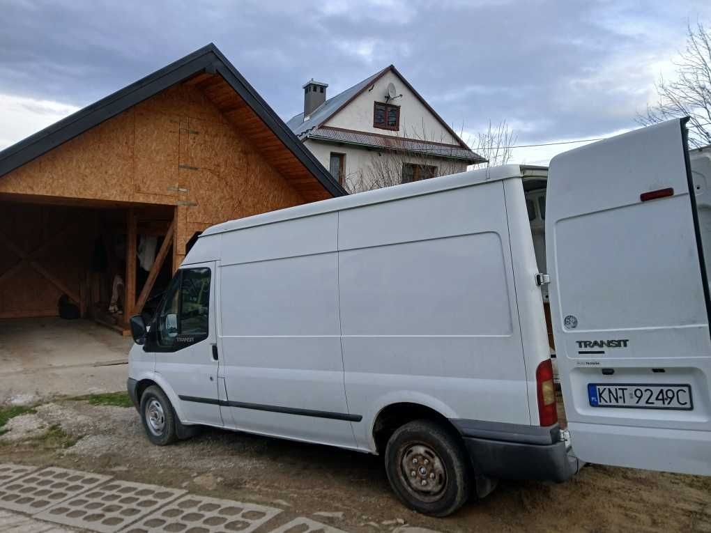 Ford Transit Furgon