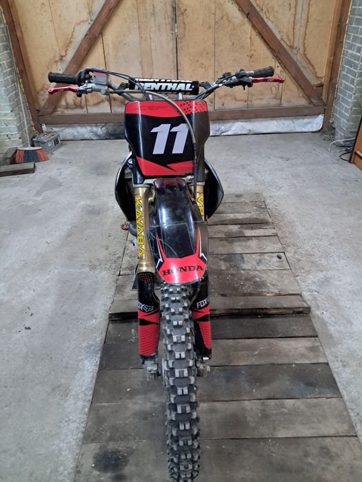 Honda  crf  450  Zadbana