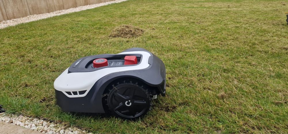 Montaż Robotów Koszących