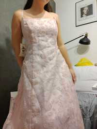 Pudrowo różowa długa suknia sukienka studniówkowa weselna balowa