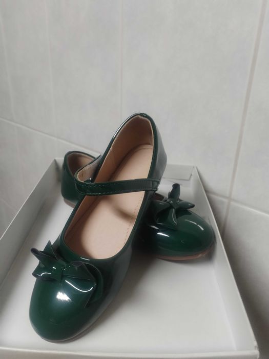 Sabrinas verdes de menina