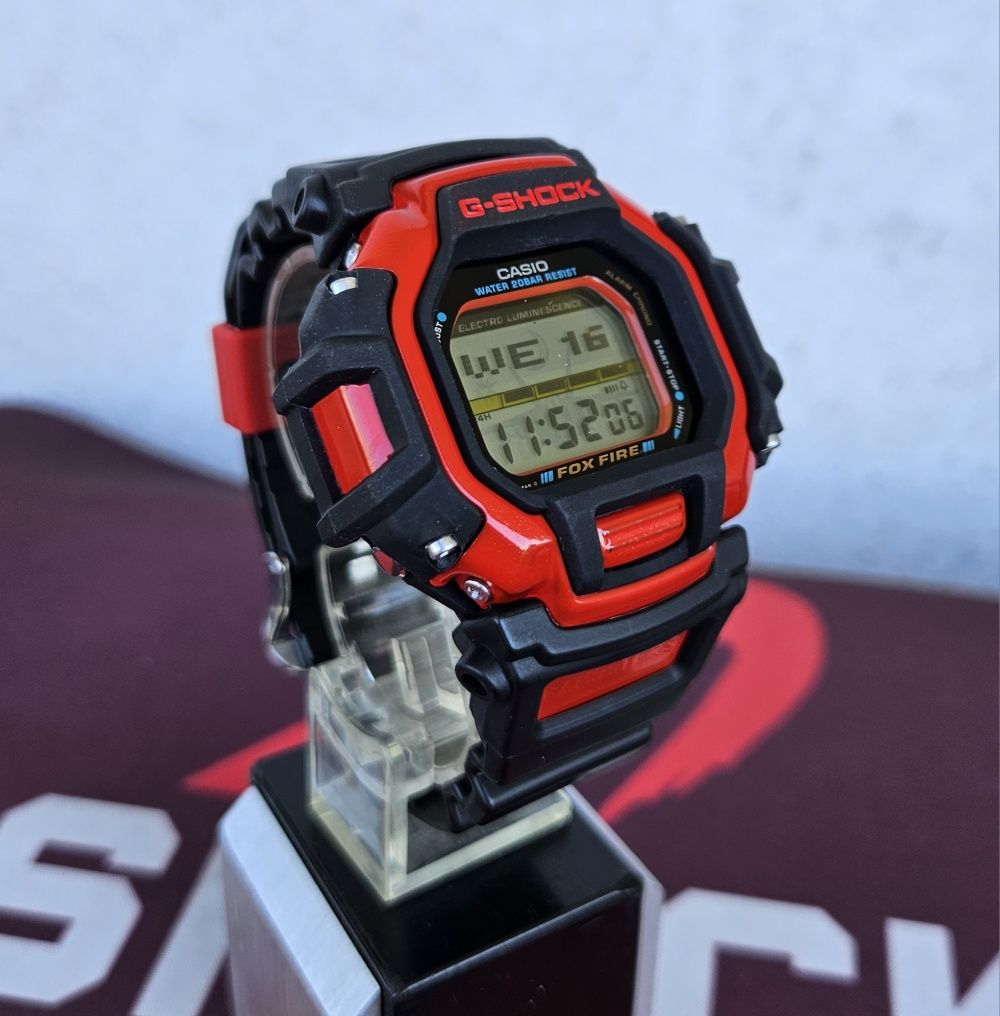 DW-8195 Gangsters Jet Fighter vintage-G Casio G-shock 1995