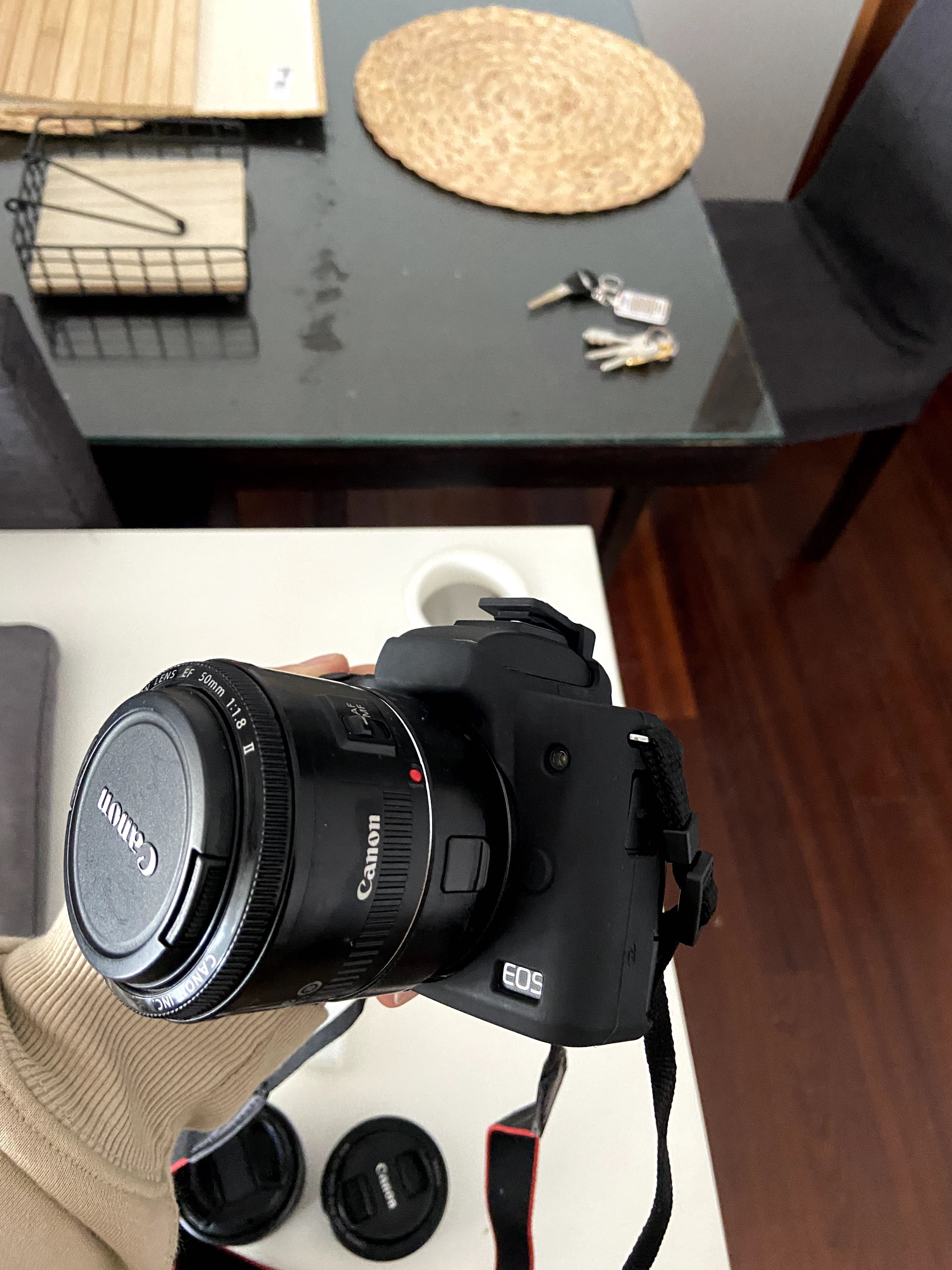 canon m50 mark II com objetivas