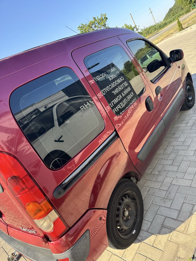 Продам своє Renault Kangoo 2005